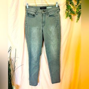 Aeropostale High Waisted Gray Jeggings